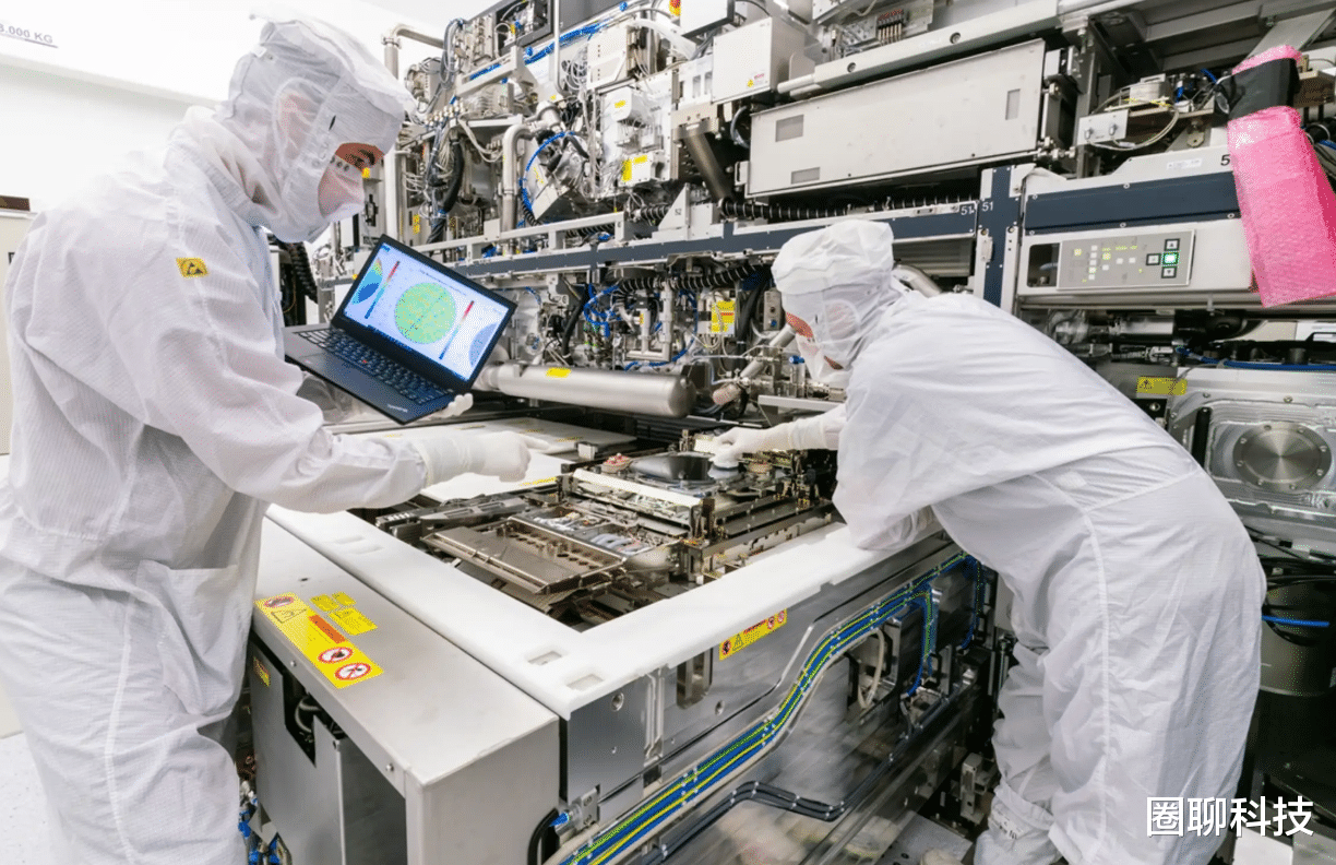 ASML在美开设技术学院 年培训千名工程师守护光刻机生命线