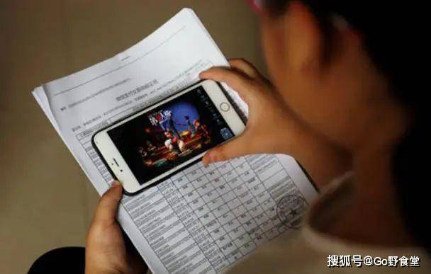 警惕！游戏代练变索命符，未成年人学短视频敲诈，7.5万血汗钱骗光家长心寒