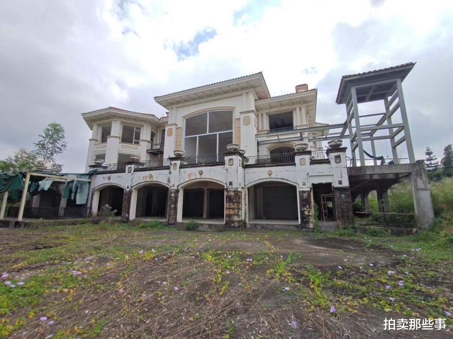 估值2亿别墅骨折价6673万起拍仍流拍，高估值神话破灭，买家为何不接盘？